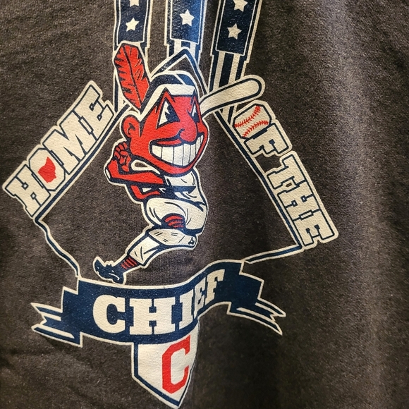 Cleveland Indians Wahoo Dark Gray Hoodie Size Large - Picture 4 of 4